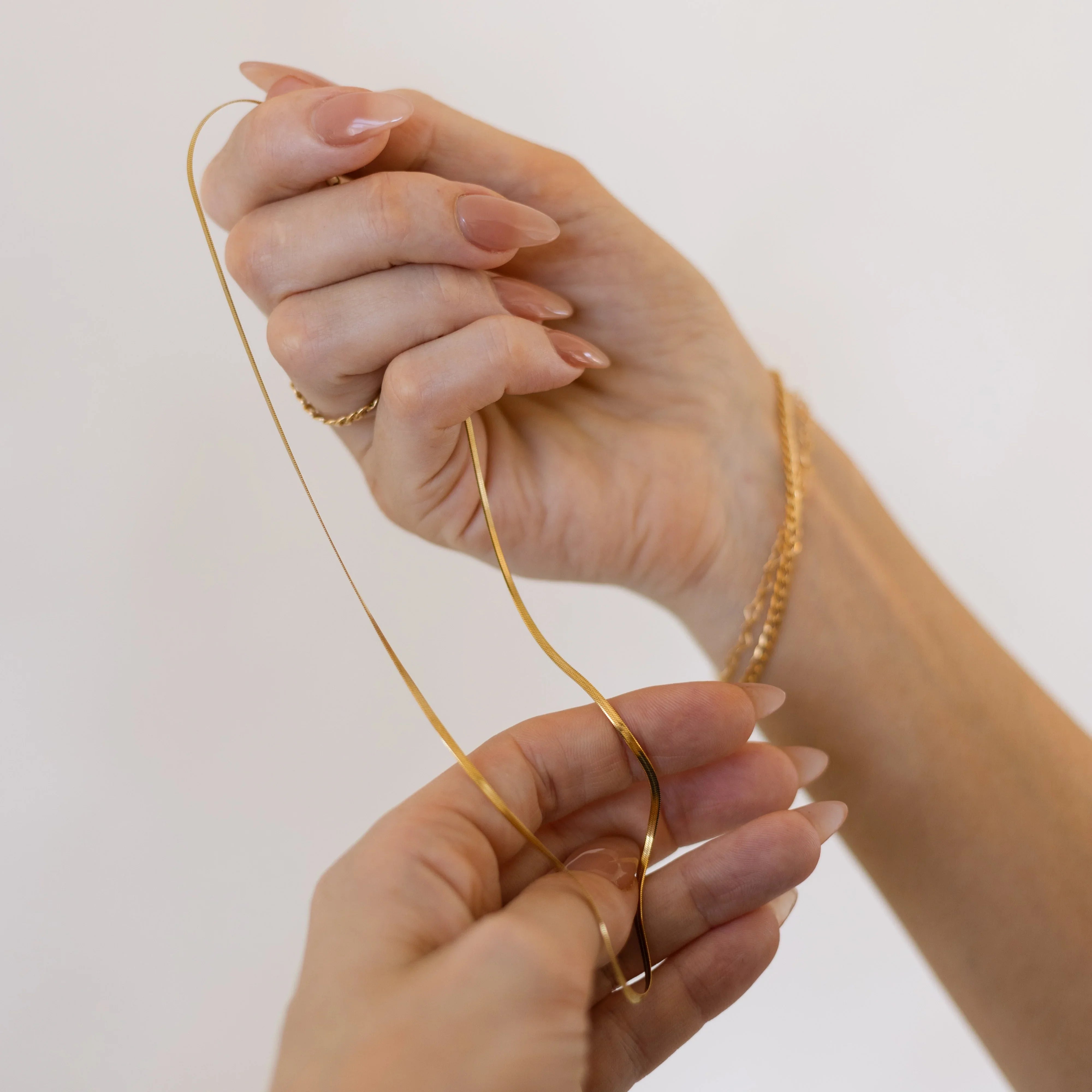 sleek gold plated dainty herringbone necklace