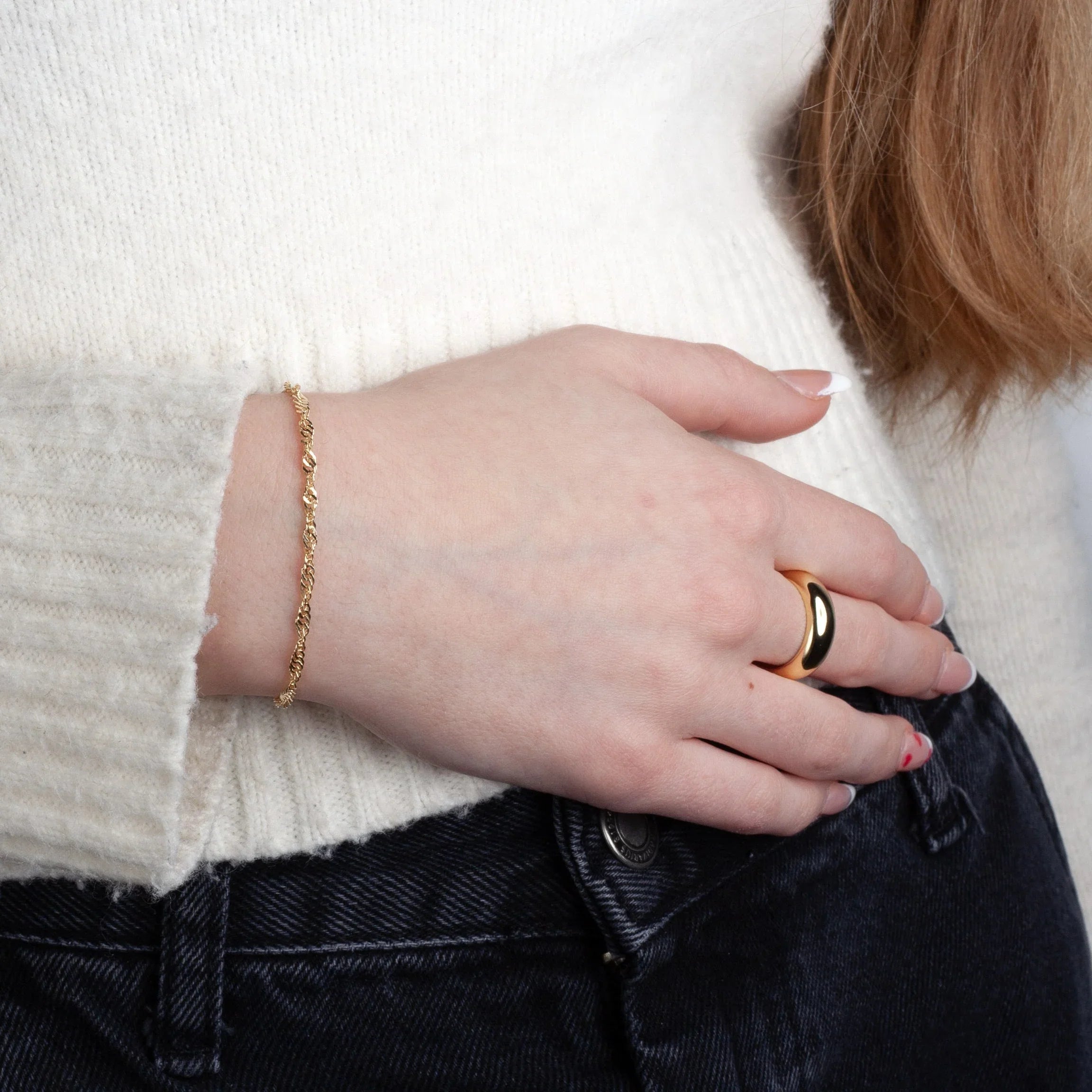 Singapore Bracelet in gold vermeil on wrist